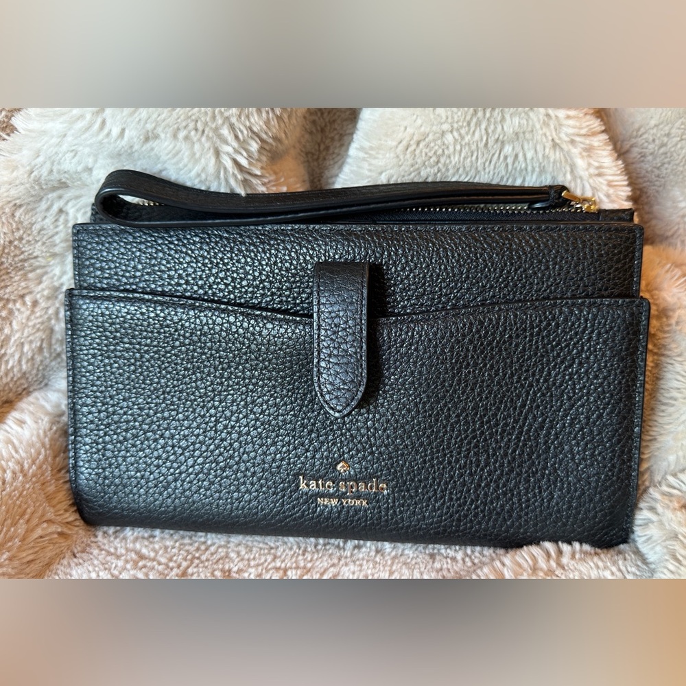 KATE SPADE NEW YORK pebbled leather universal phone wristlet/wallet